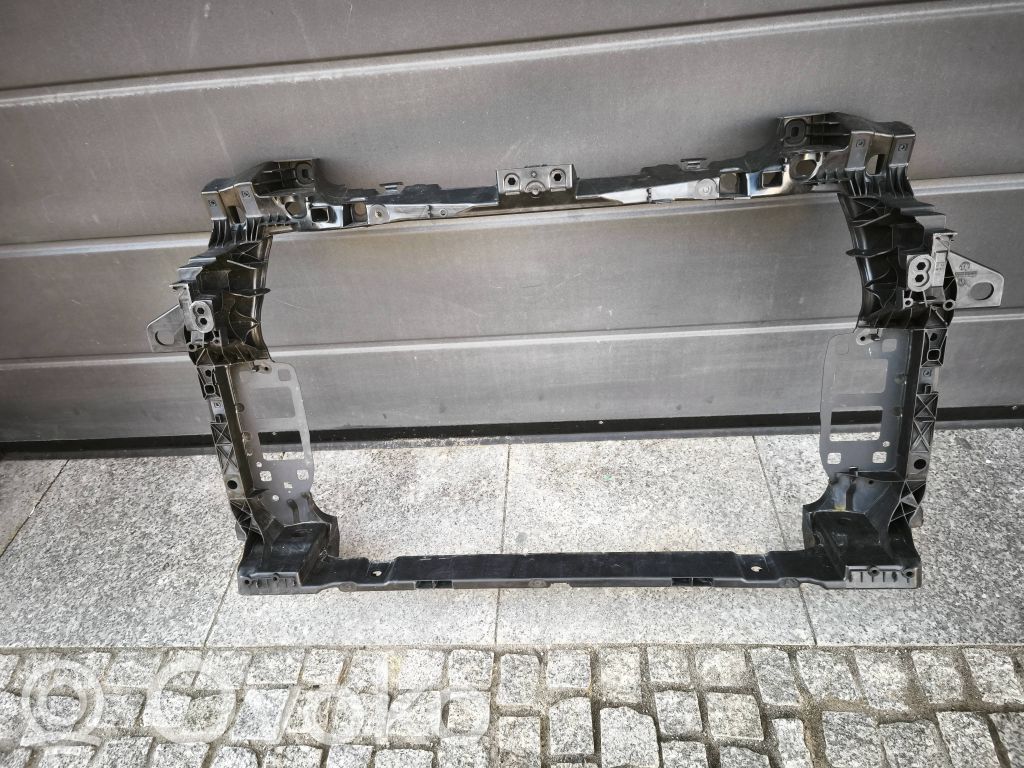 Radiatoru panelis   4M0805594F
