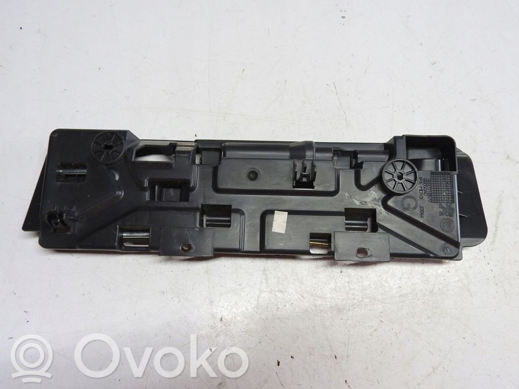 Peugeot 5008 Tool box 