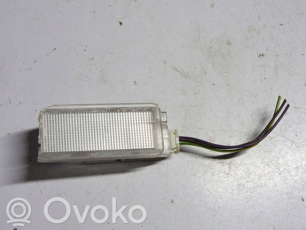 Peugeot 508 Glove box light 