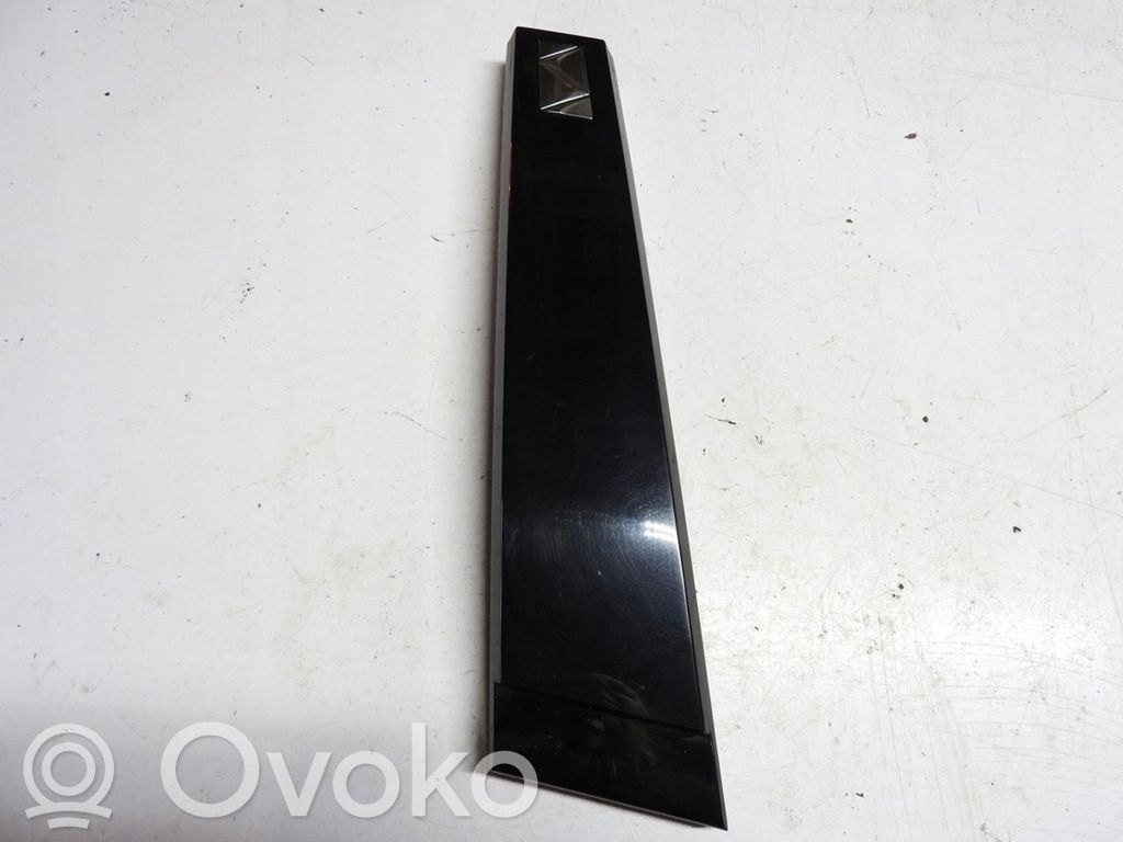 Peugeot 508 Front door trim (molding) 