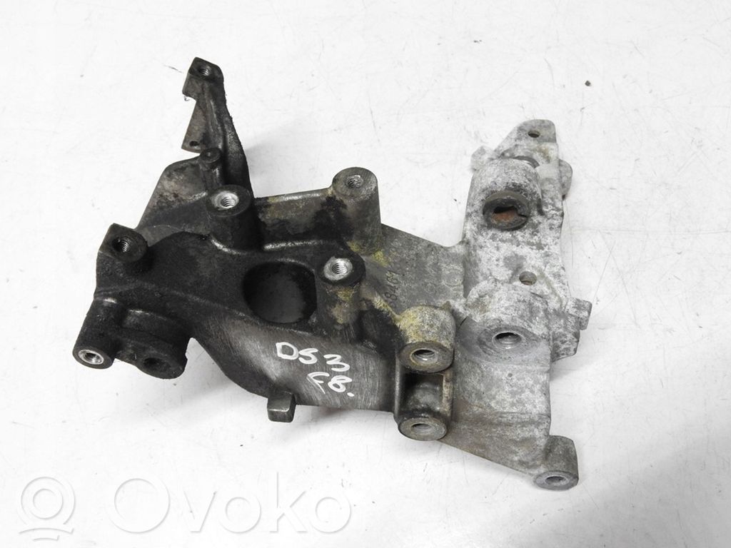 Citroen C3 Engine mounting bracket 