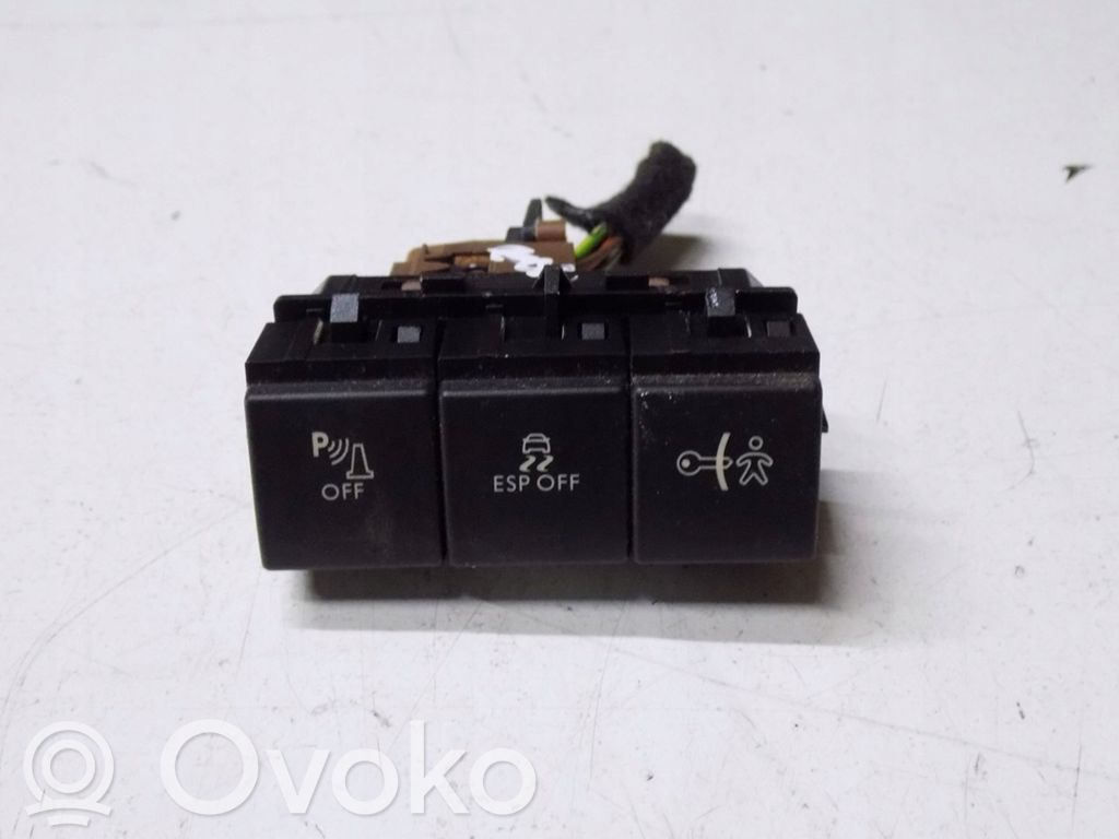 Peugeot 3008 I ESP (stability program) switch 