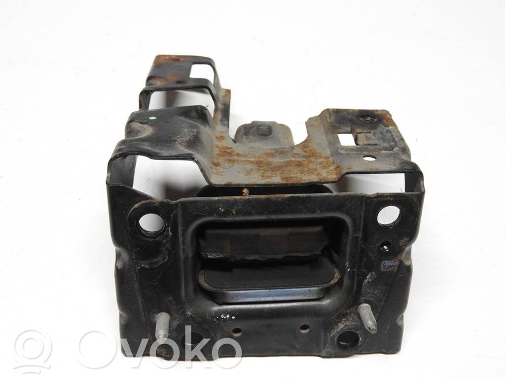 Citroen DS3 Engine mount bracket 