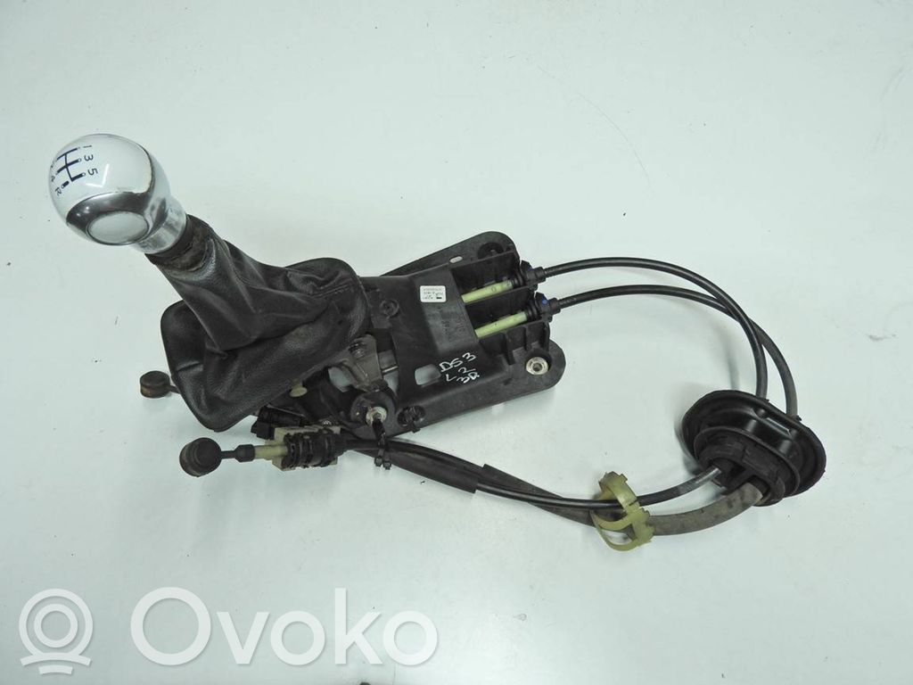 Citroen DS3 Gear shifter/selector 