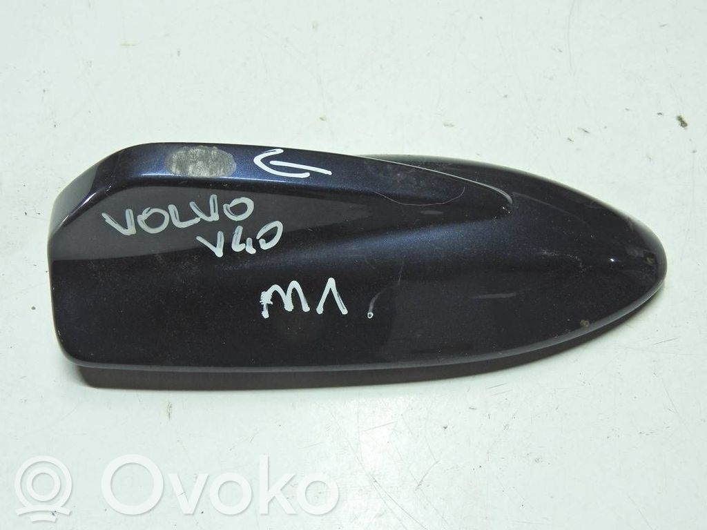 Volvo V40 Stogo (GPS) antenos dangtelis 