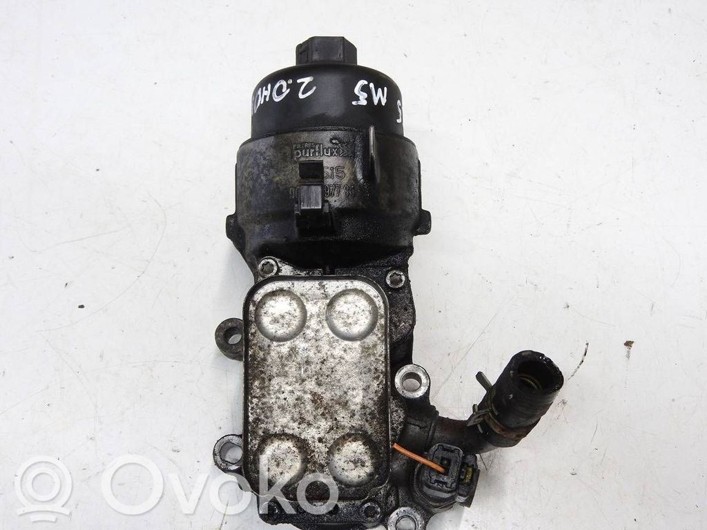 Citroen C5 Oil filter mounting bracket 