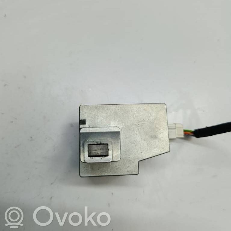 Citroen DS5 Steering wheel lock 