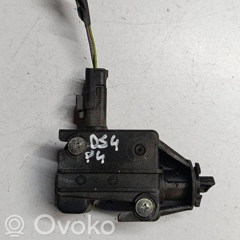 Citroen DS4 Fuel tank cap lock motor 