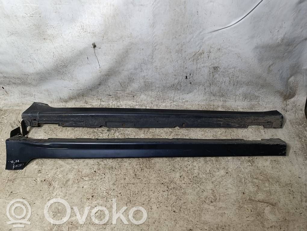 Slenkstis   877512T100,877522T100