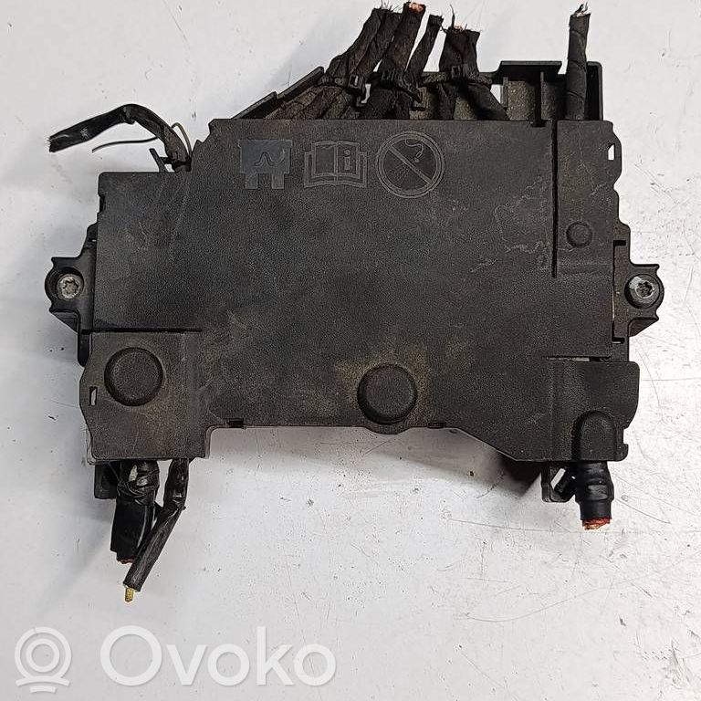 Volvo V40 Fuse module 
