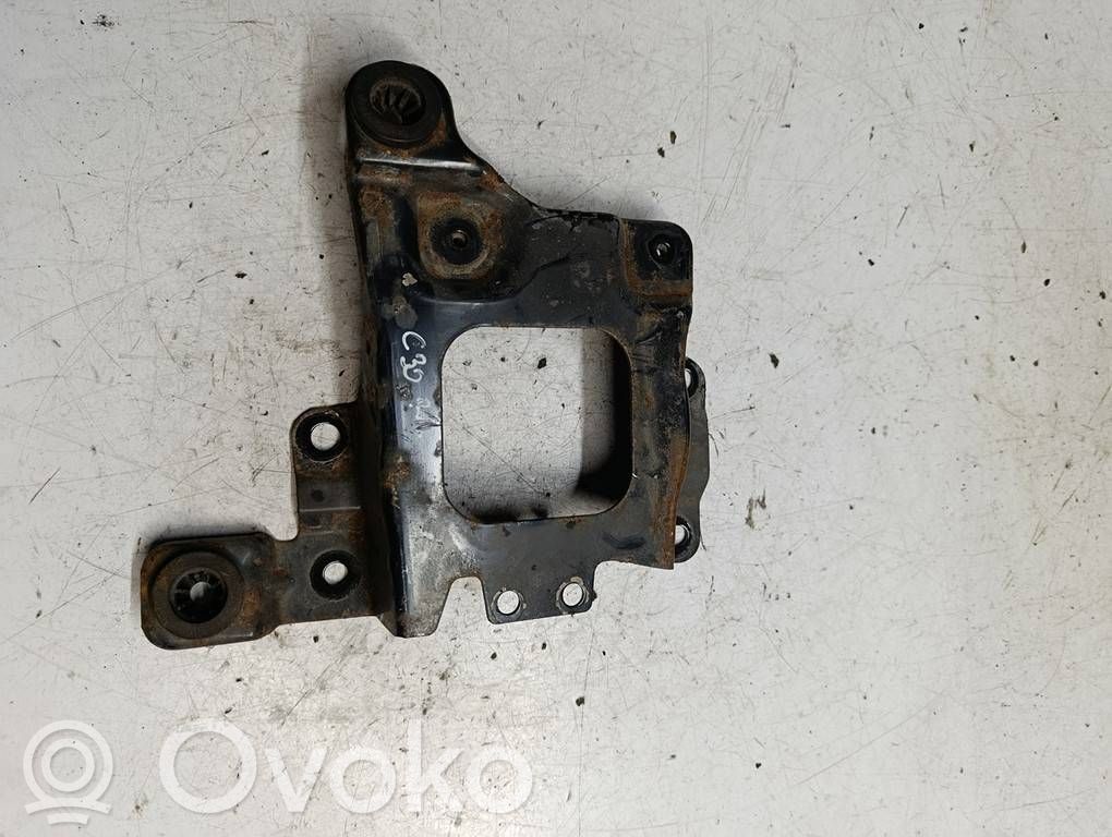 Volvo C30 Battery box tray 