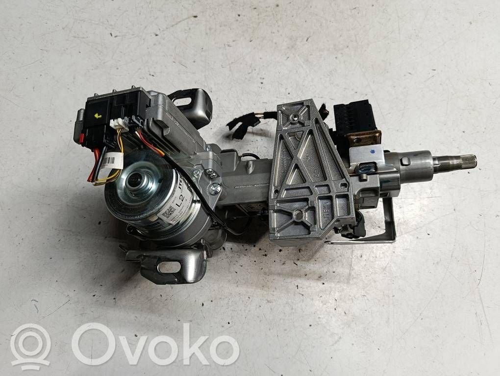 Renault Captur Ось рулевого колеса 