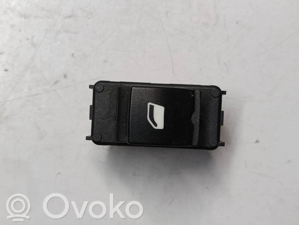DS Automobiles 3 Electric window control switch 
