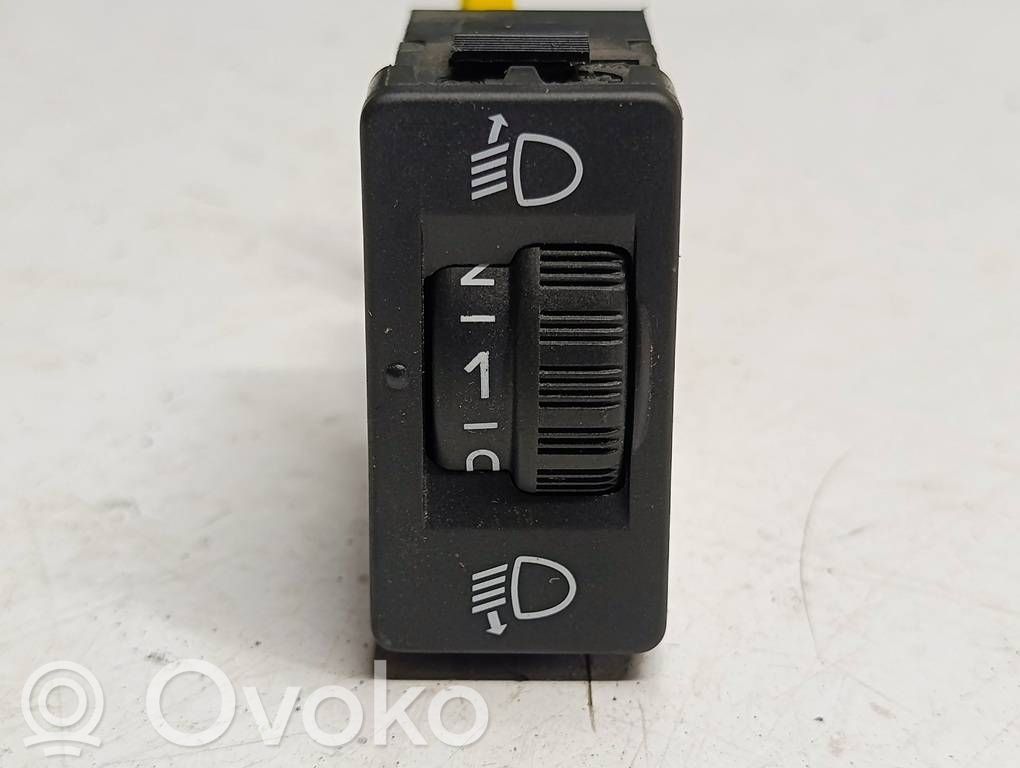 DS Automobiles 3 Headlight level height control switch 