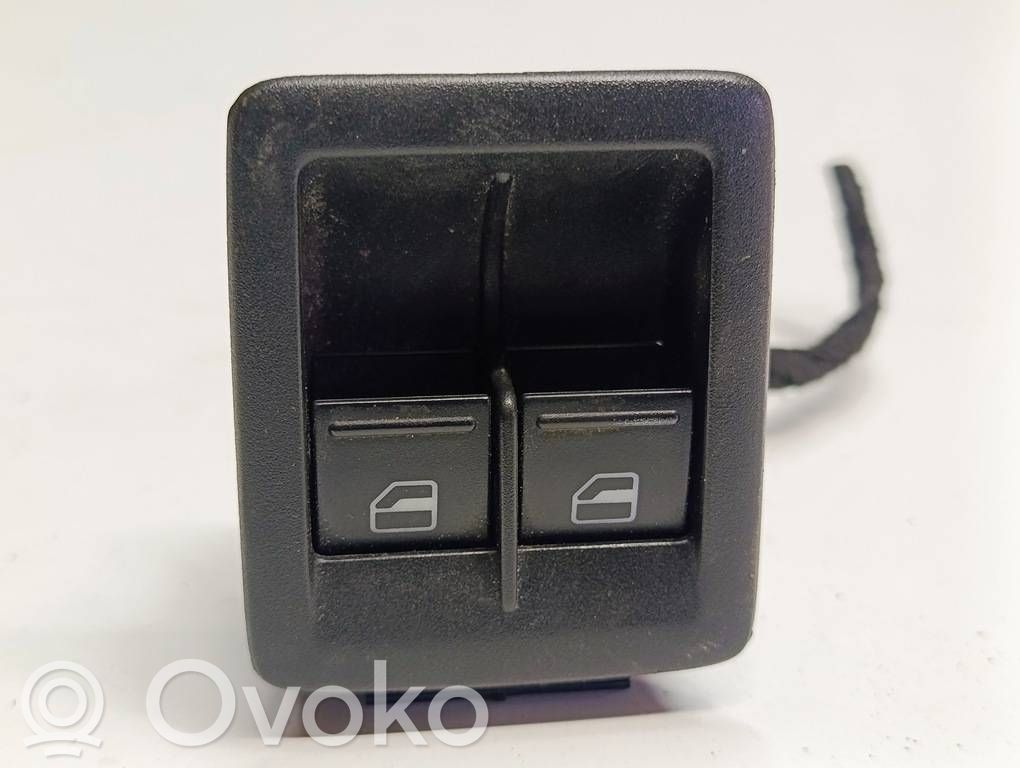 Volkswagen Scirocco Electric window control switch 