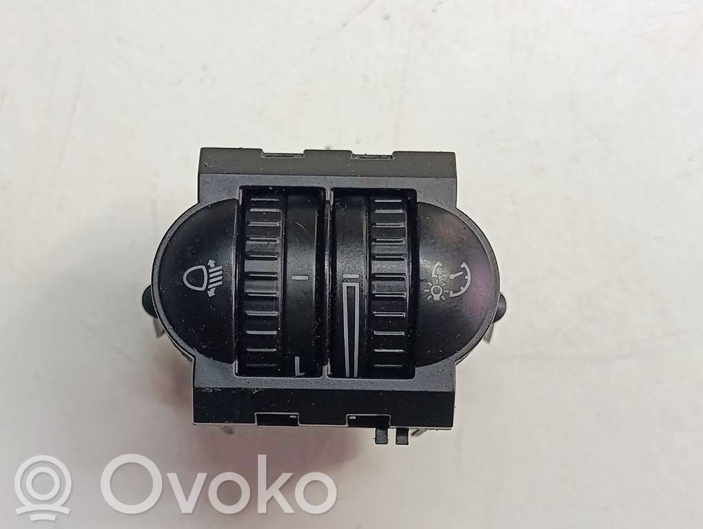 Volkswagen Scirocco Headlight level height control switch 