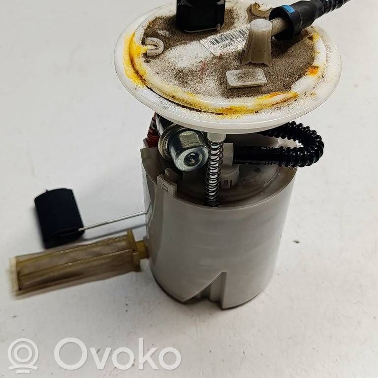 Bomba interna de combustible   81110A6200U2,81110A6200