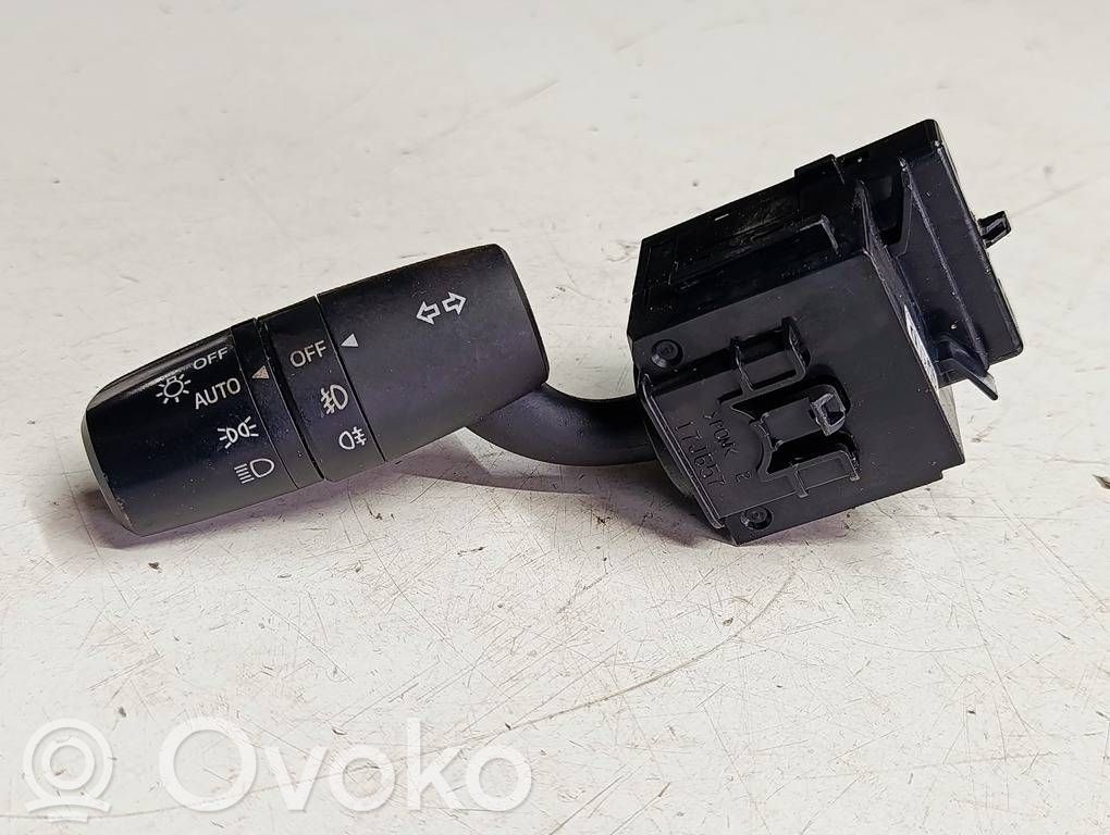 Interruptor de luz   KS1217J657U4,KS1217J657,17J657