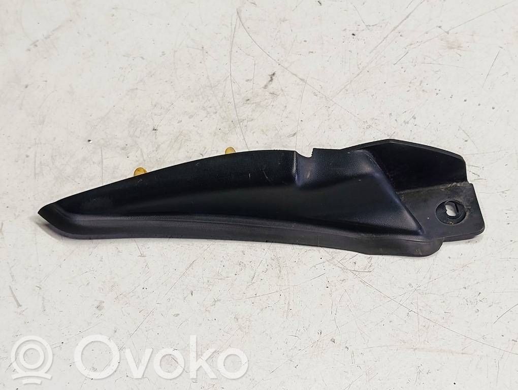 Windshield trim   668637604RU5,668637604R