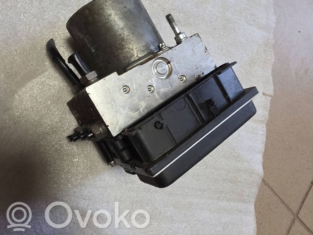 Citroen C4 I ABS-pumppu 