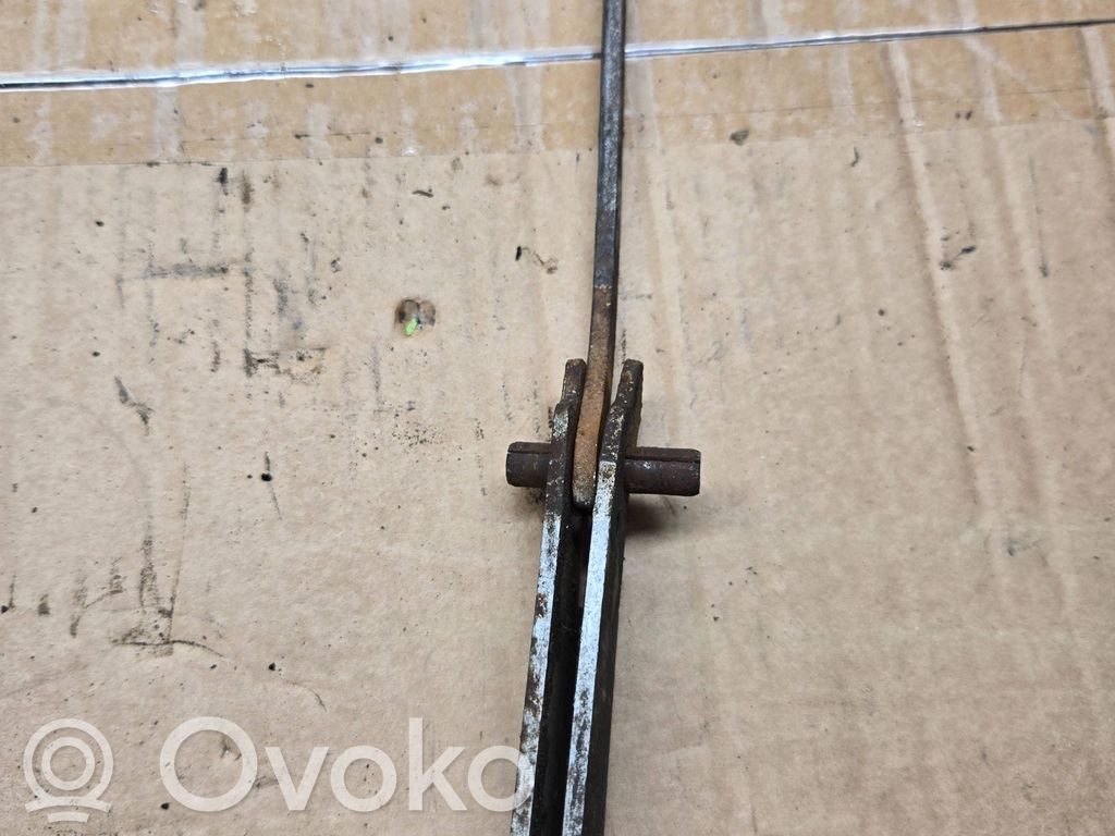 Opel Vivaro Loading door check strap stopper 