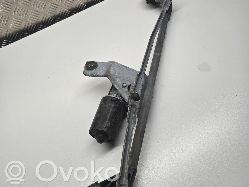 Volvo S70  V70  V70 XC Front wiper linkage and motor 