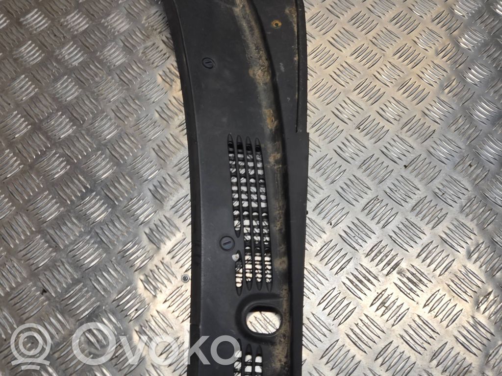 Citroen Berlingo Wiper trim 