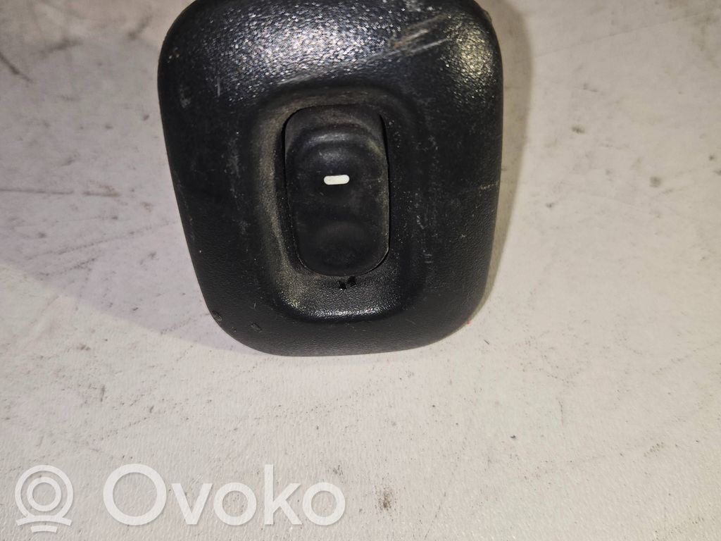 Nissan Terrano Electric window control switch 