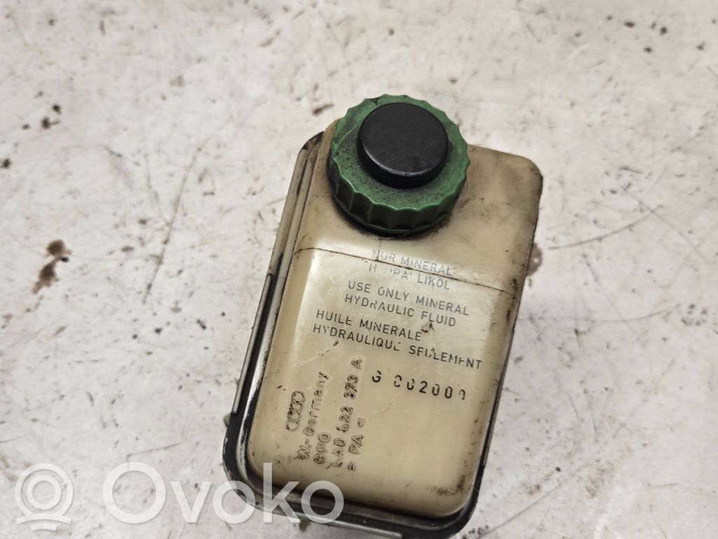 Audi A6 S6 C4 4A Ohjaustehostimen nestesäiliö 