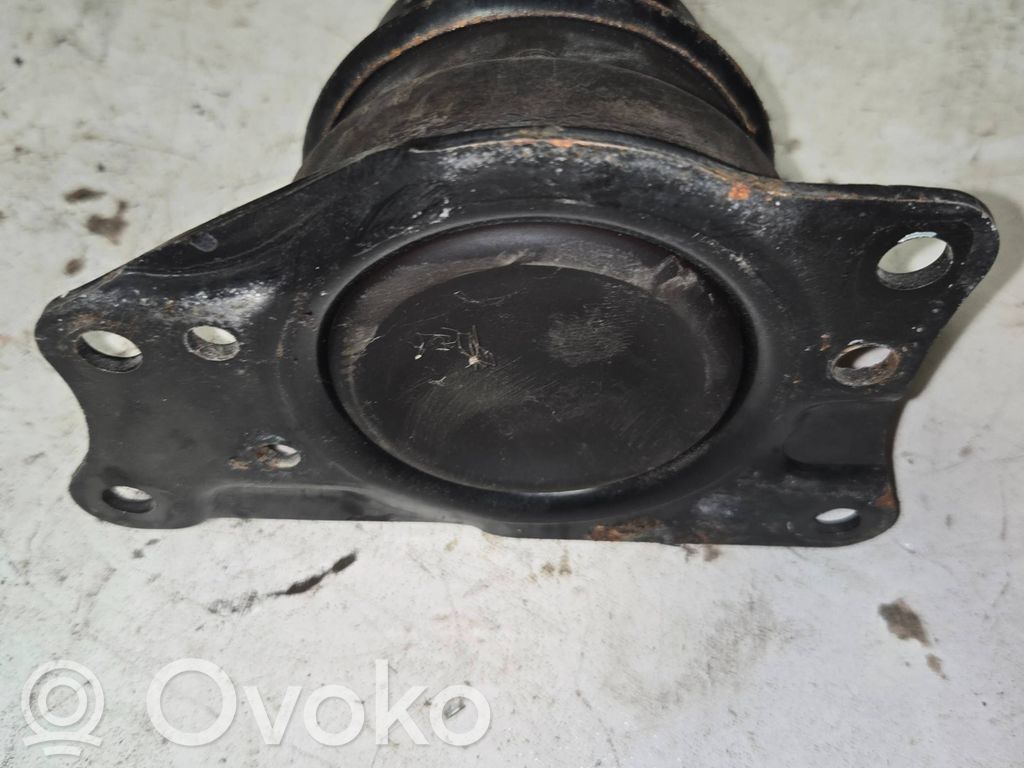 Volkswagen Polo IV 9N3 Engine mount bracket 