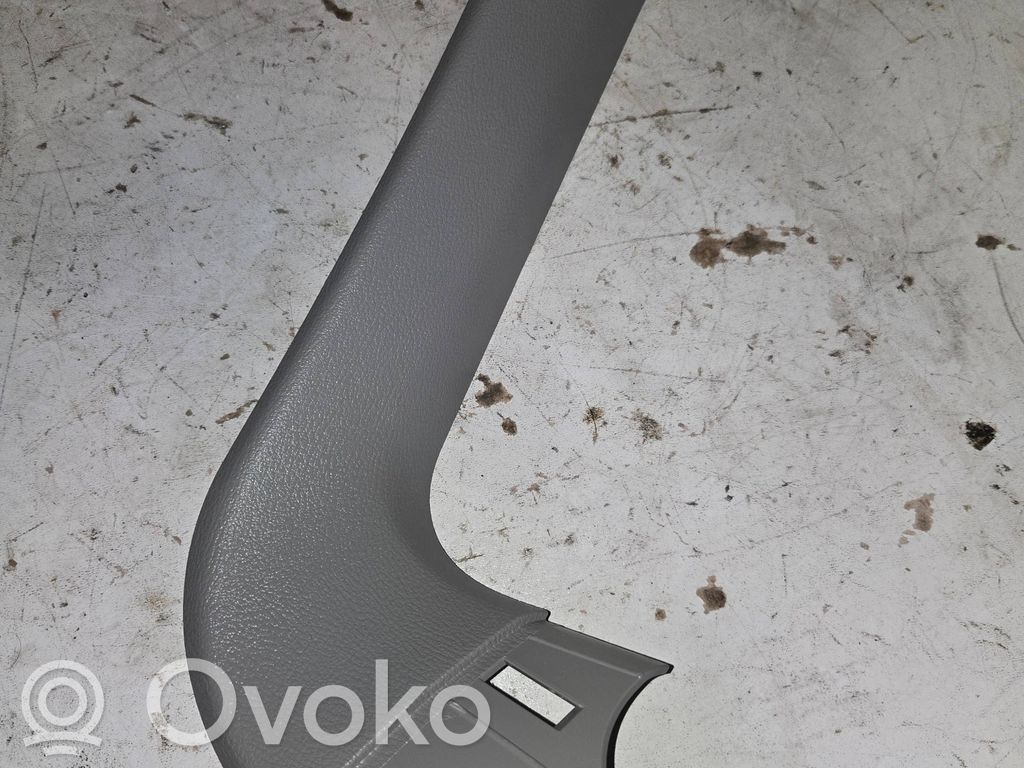Boczek / Tapicerka boczna bagażnika   7221297