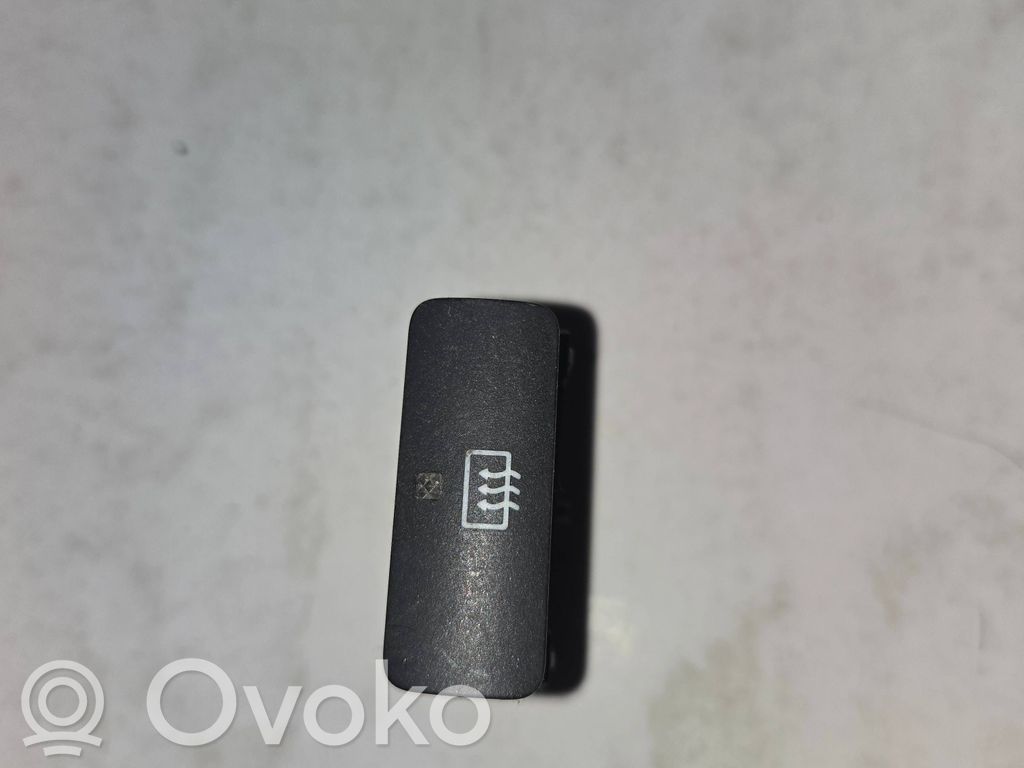 Windscreen/window heater switch   15A410