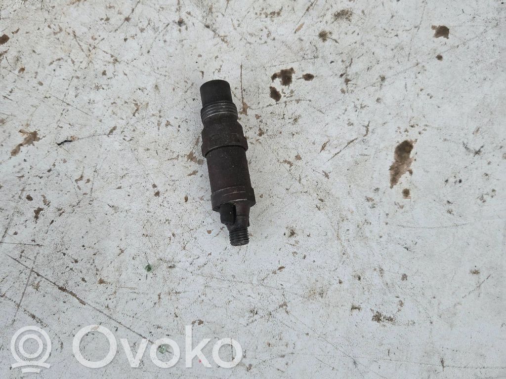 Volkswagen Golf III Inyector de combustible 