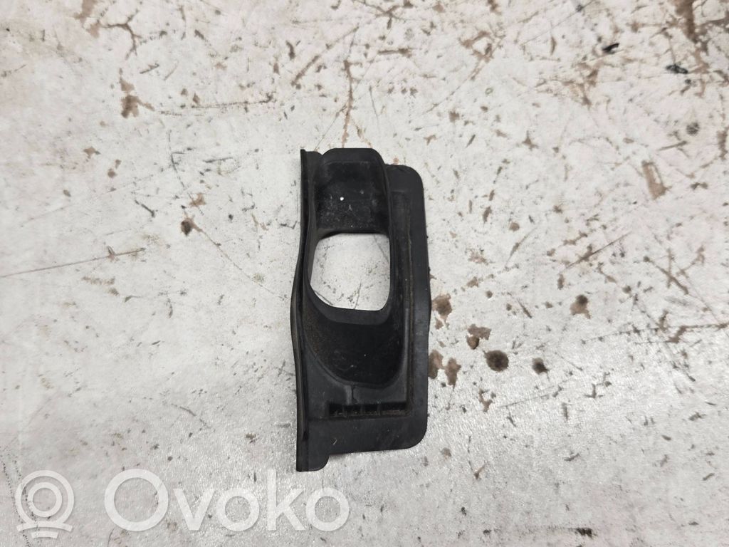 Audi A4 S4 B9 Inne części komory silnika 