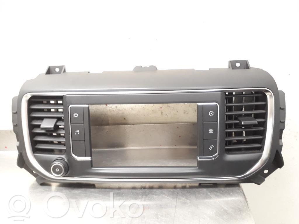 Citroen Jumpy Rămă unitate radio/GPS 
