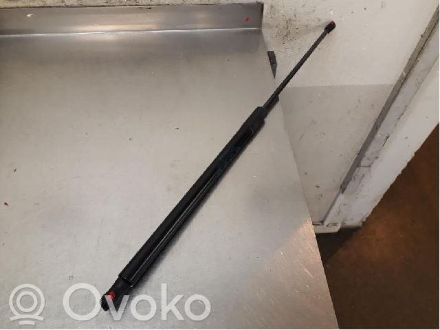 Toyota Corolla E210 E21 Heckklappenstrebe