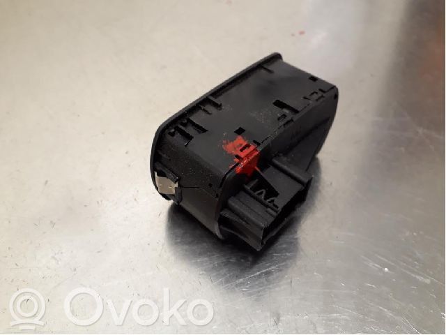 Opel Corsa E Electric window control switch 