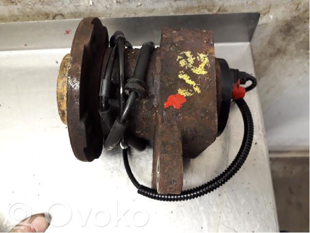 Peugeot Expert Radlagergehäuse hinten