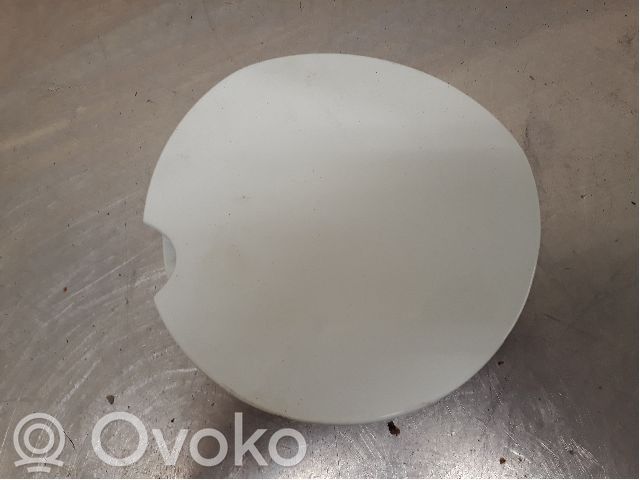 Renault Megane III Fuel tank cap lock