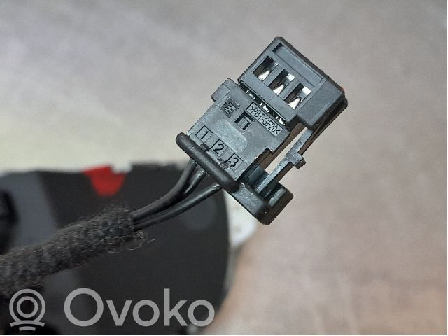 Peugeot 508 Tasten Schalter Multifunktionslenkrad