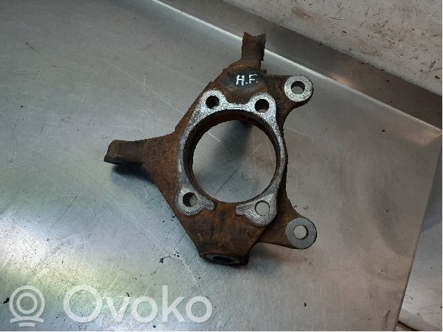 Toyota Verso Achsschenkel vorne