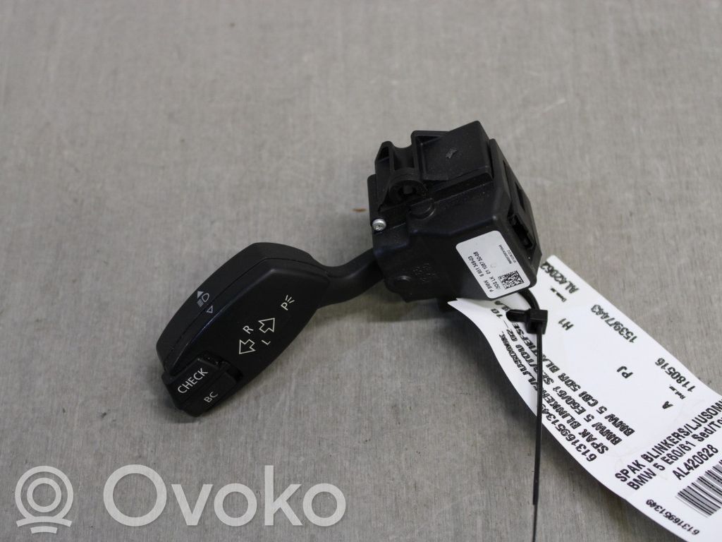 BMW 5 E60 E61 Manetka / Przełącznik kierunkowskazów 