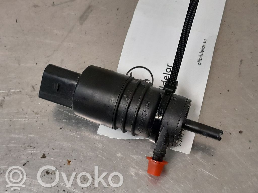 BMW 3 GT F34 Pumpe Scheibenwaschanlage