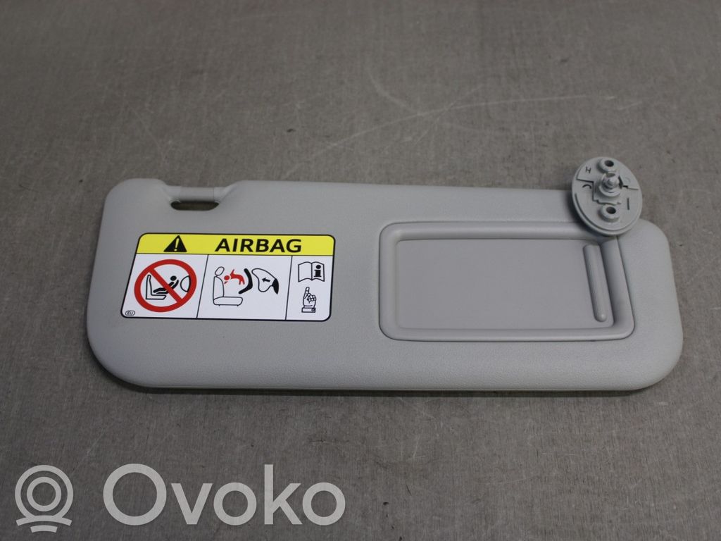 Toyota Yaris XP210 Sonnenblende 