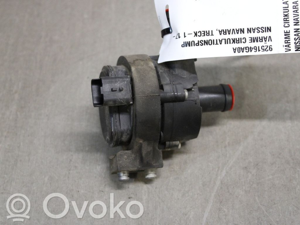 Nissan Navara D23 Pompa cyrkulacji / obiegu wody