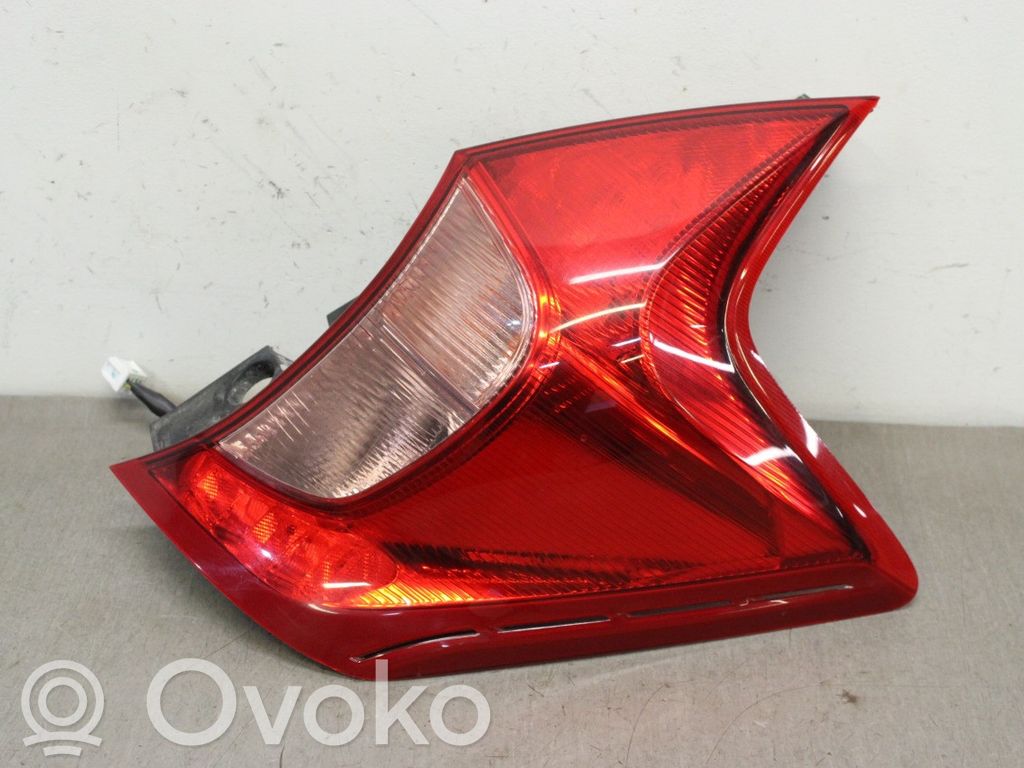 Nissan Note (E11) Luz trasera/de freno 