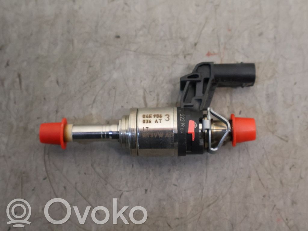 Volkswagen PASSAT B8 Polttoainesuutin 
