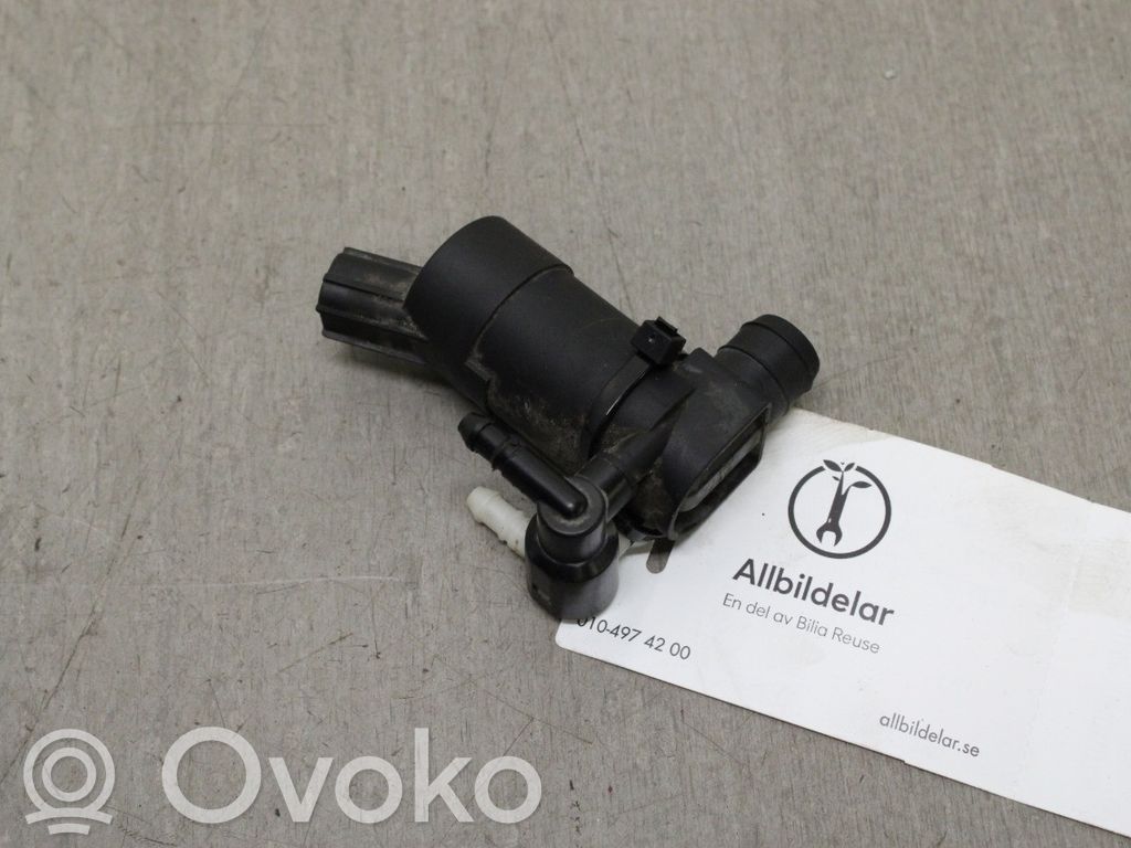 Volvo V70 Pompa spryskiwacza szyby przedniej / czołowej 