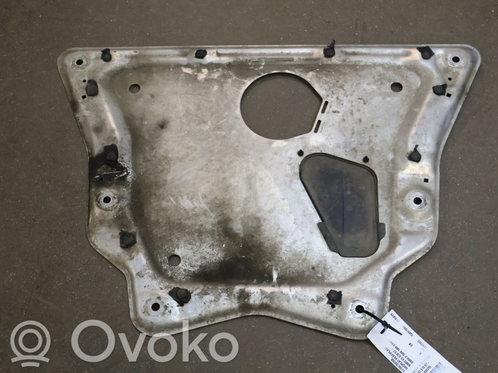 BMW X5 E70 Placa protectora/plataforma del parachoques delantero