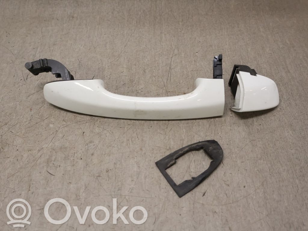 Volkswagen Tiguan Manecilla externa puerta delantera 
